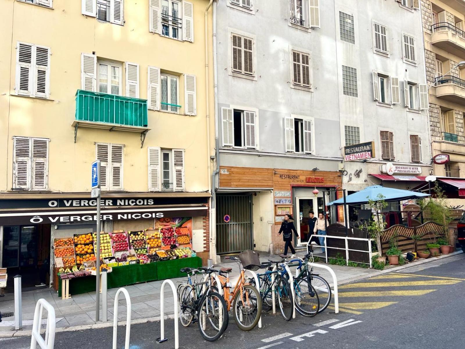 Studio Moderne Renove Avec Balcon Niza Exterior foto